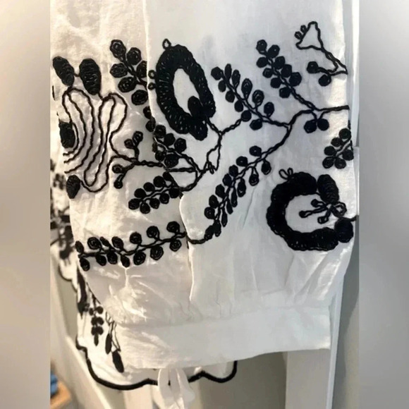 Scully Women’s Boho Western Embroidered Cotton Ruffle‎ Blouse White Black S EUC - Picture 9 of 13